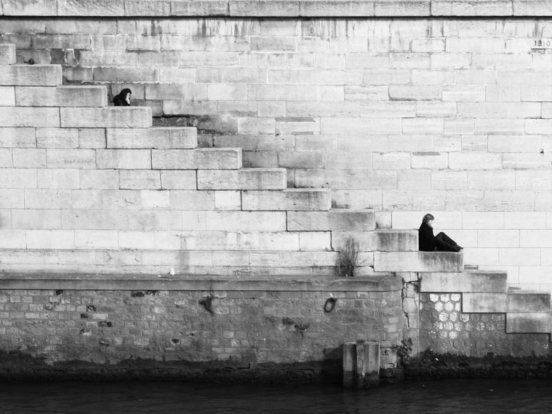 我与我周旋久<br>rhipqgo.cn 宁作我